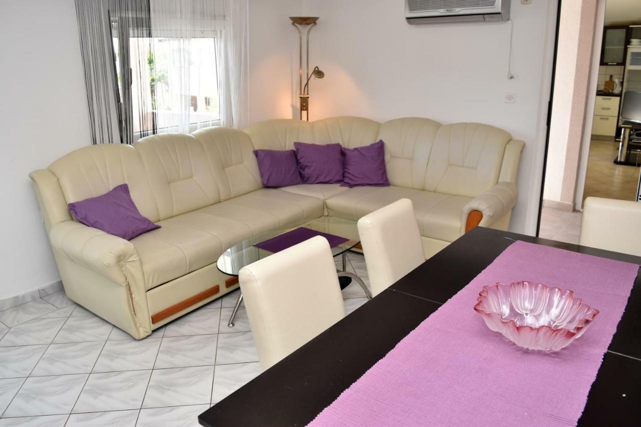 Apartmani Lun Vir Ngoại thất bức ảnh